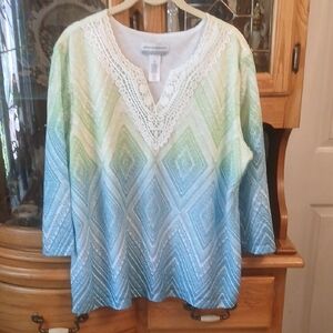 Alfred Dunner Green and Blue Boxy Blouse